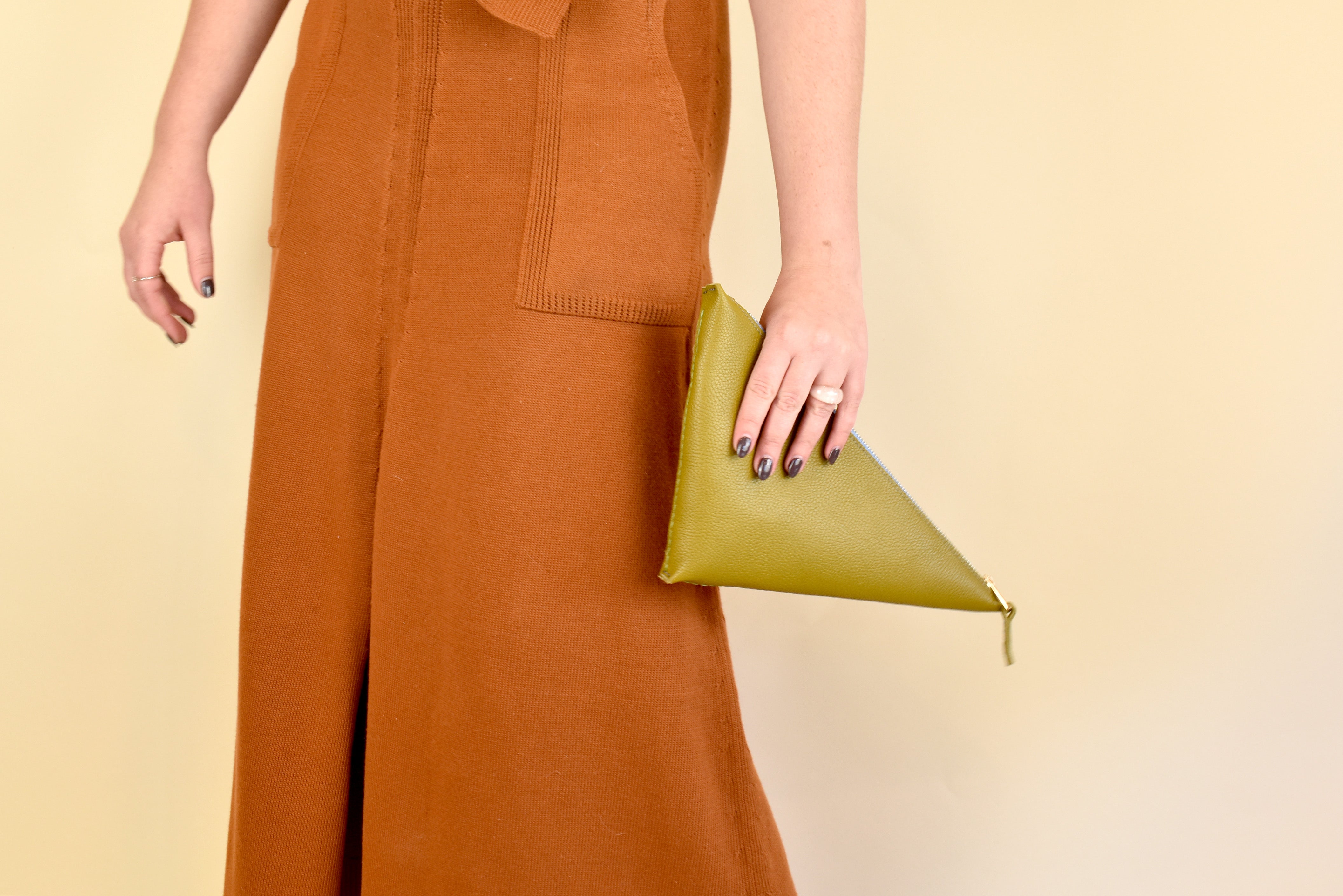 Olive Green: The Unlikely Hero of Your Spring/Summer Wardrobe