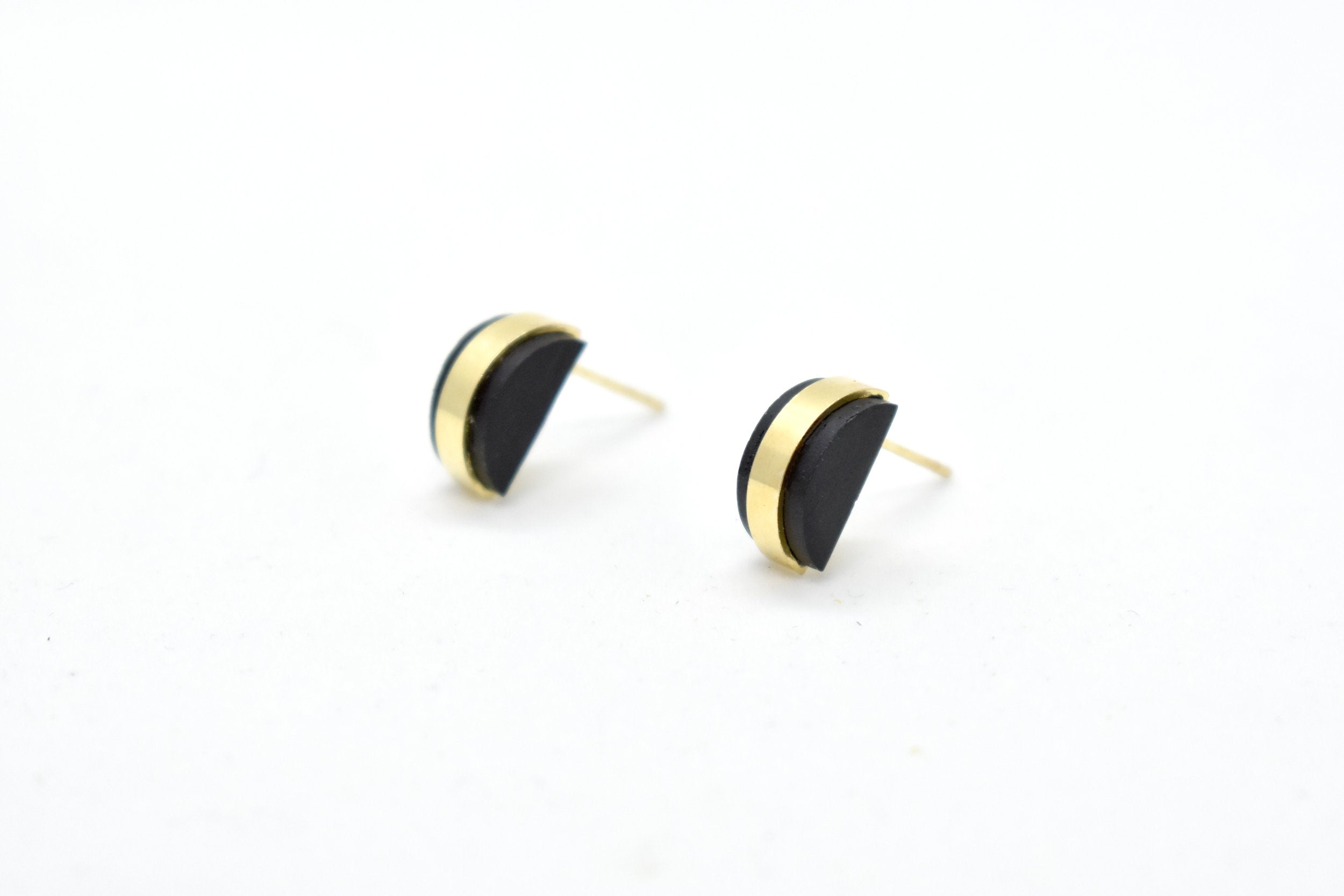 Black stud deals earrings set