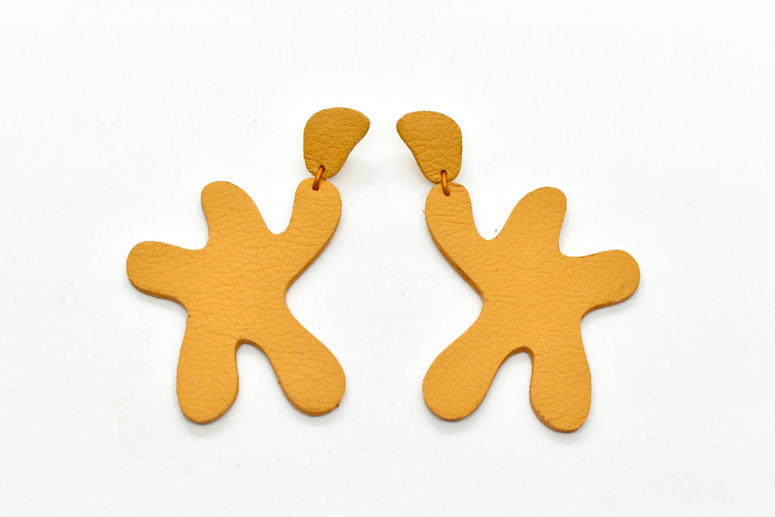 Geometric Shape Gingerbread Print Dangle Earrings Simple Japanese